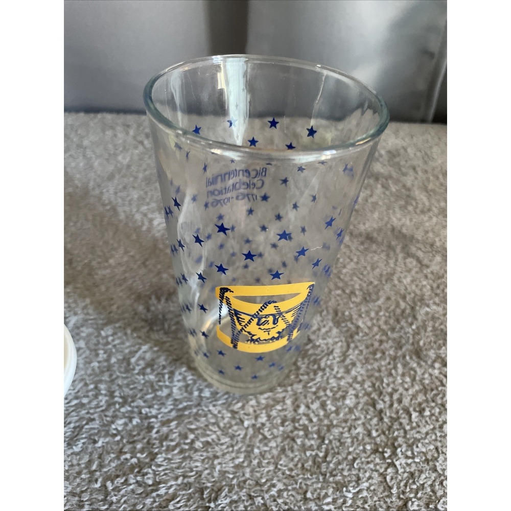 Vintage Hazel Atlas Bicentennial Celebration Pint Glass Sour Cream/Penn Maid Lid